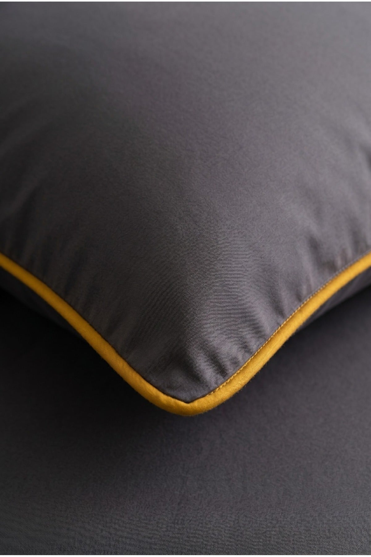 Linera 6 Parça Sargı Nakışlı Modern Hardal Antrasit Pamuk Nevresim Takımı