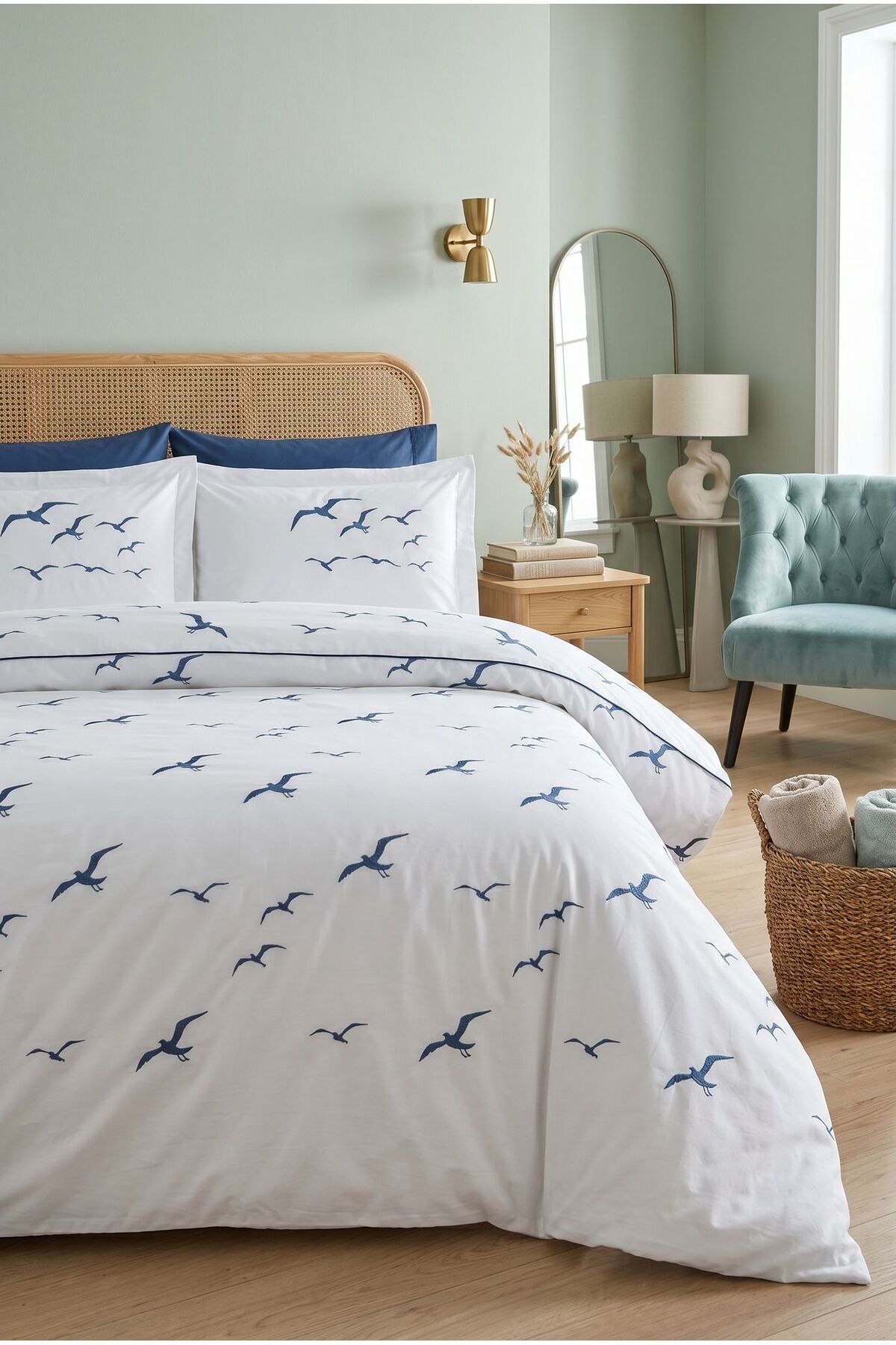 Coastal Breeze Martı Nakışlı %100 Pamuk 6 Parça Çift Kişilik Nevresim Takımı
