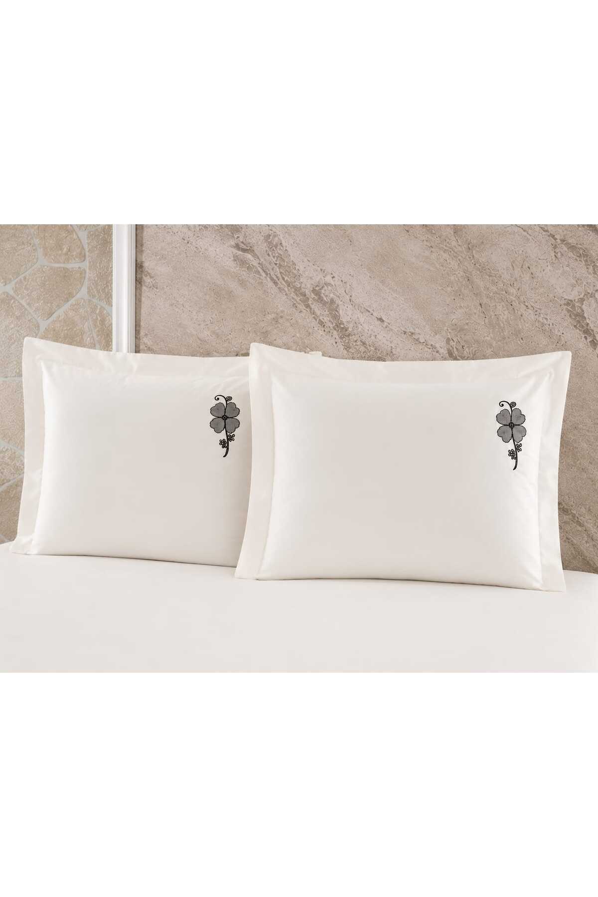 Clover Punch Nakışlı 6 Parça %100 Pamuk Çift Kişilik Nevresim Set