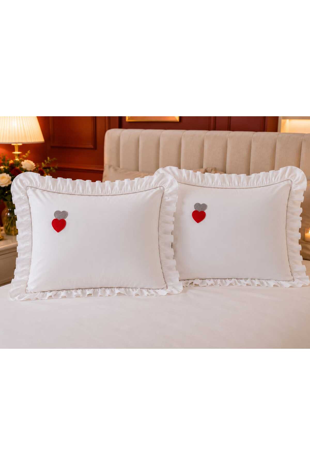 Romance Punch Kalp Nakışlı Fırfırlı Fitilli 6 Parça %100 Pamuk Çift Kişilik Nevresim Seti
