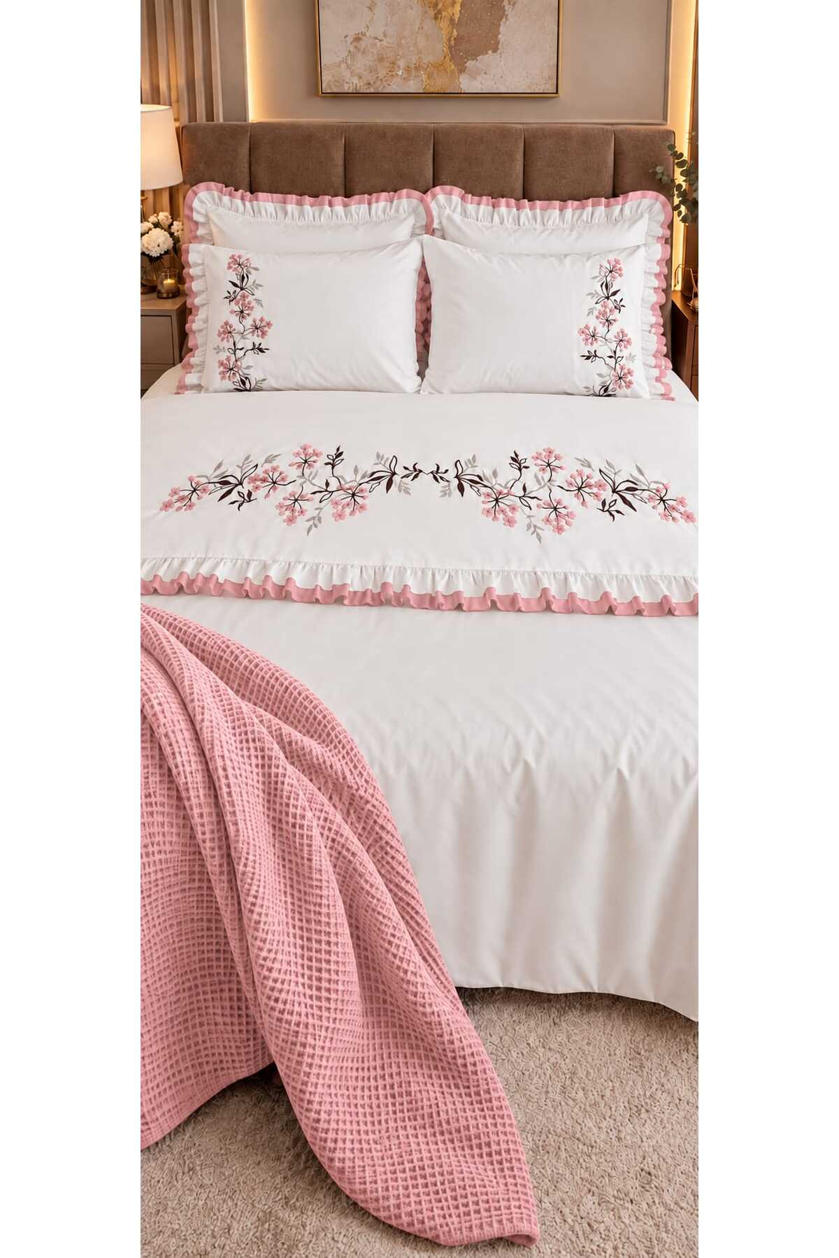 Zerdal Flora Pudra Nakışlı %100 Pamuk Runnerlı 7 Parça Modern Çift Kişilik Nevresim Set