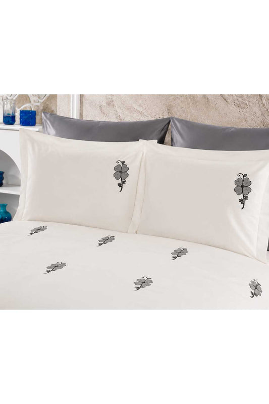 Clover Punch Nakışlı 6 Parça %100 Pamuk Çift Kişilik Nevresim Set